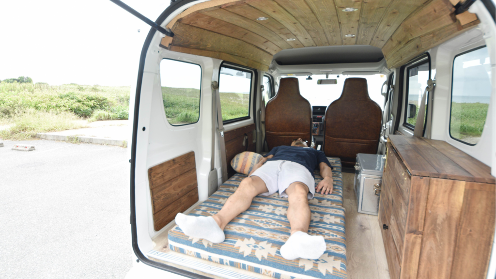 バンライフエブリイ内装キット＆新車コンプリート対応のバンライフ専用キャンピングカーSO9エスオーナイン