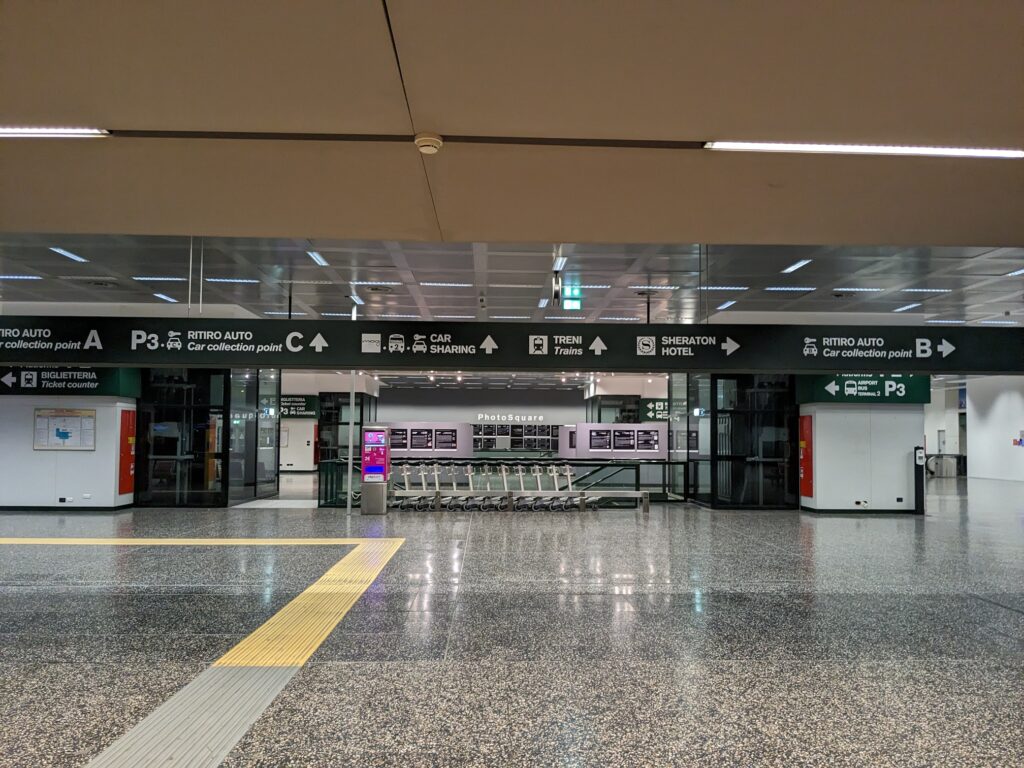 マルペンサエクスプレスでミラノ市内へ切符の買い方・乗り方とPay&Goコンタクトレス解説福岡のタレント・ハル公式サイト