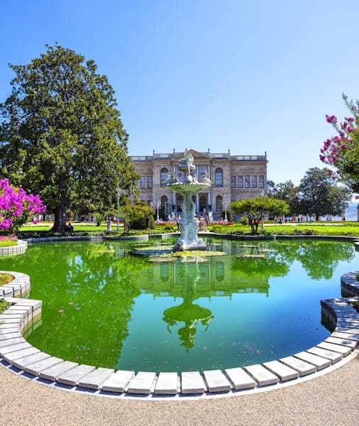 ドルマバフチェ宮殿博物館 イスタンブール チケットと入場料 2025