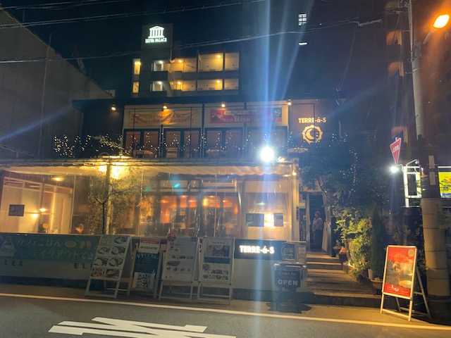 アグレ カフェ ザ