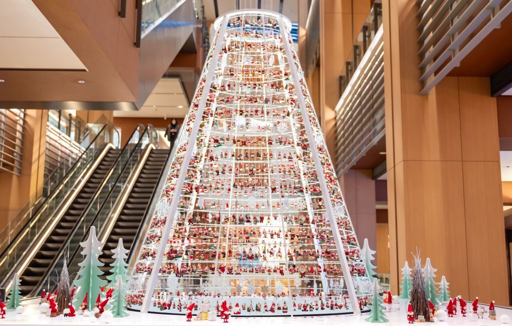 ILLUMINATION & EVENTMIDTOWN CHRISTMAS