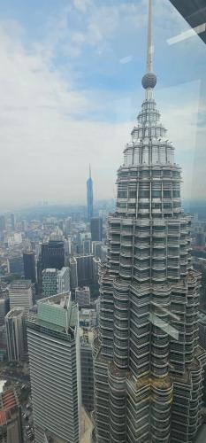 ペトロナスツインタワーに登る - おまけの会社員生活 ハケンの品格