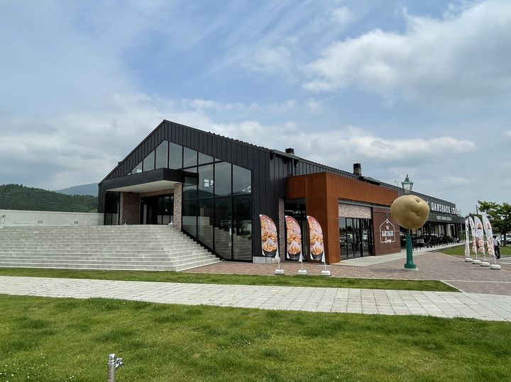 日本の素敵な駅8選：エモさと映えを楽しむ旅2025 年のリアルなLemon8ユーザー体験