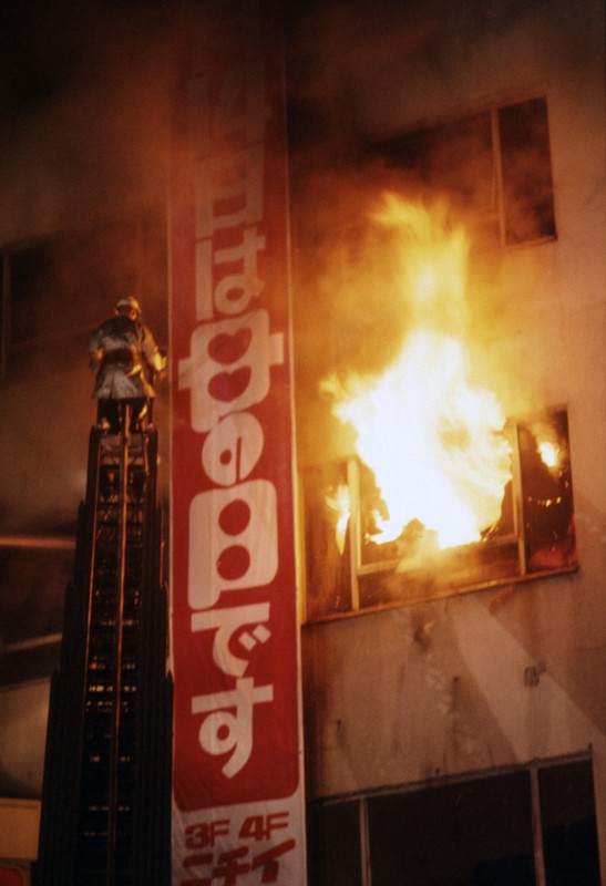 あのころ＞大阪・千日デパート火災 118人死亡の大惨事47NEWS よんななニュース