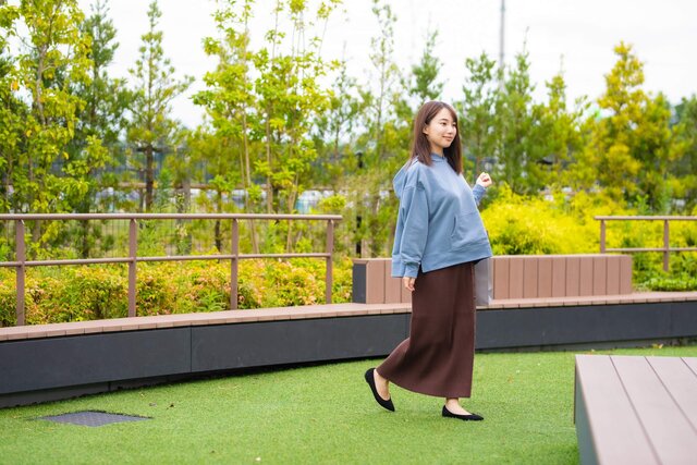 冬編 遊園地デートにおすすめの服装15選♡30代40代向けのコーデとは？4MEEE