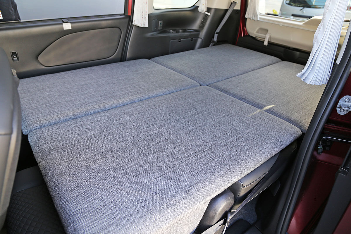 ニッサン セレナ ヒッチメンバー