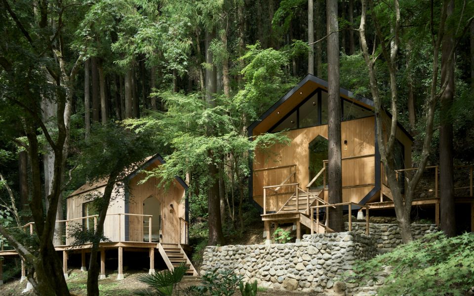 大人数で泊まれるコテージ付きの宿泊施設10選 2025年最新