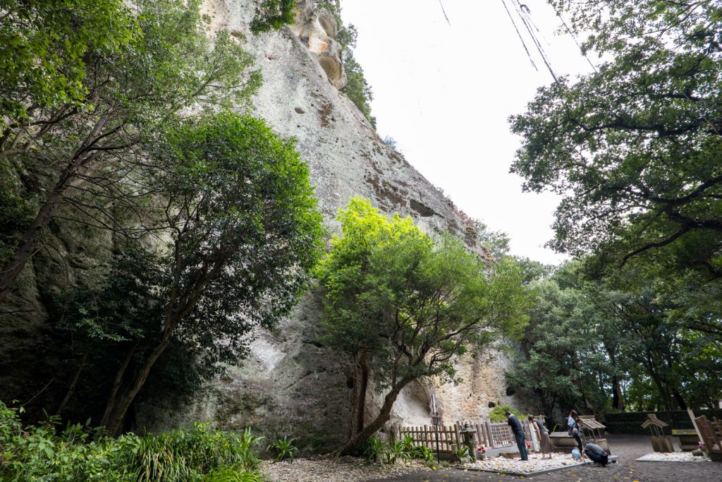 花の窟・花窟神社 三重県熊野市安産祈願 櫻井子安神社 縁結び