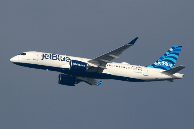 アメリカ ジェットブルー航空、責任ある機内食の提供に向け、サステナブルな小規模食品会社を支援Sustainable Japan