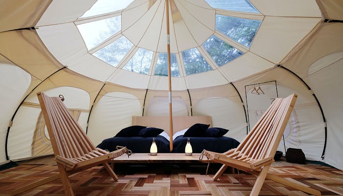 グランピング UFUFU VILLAGE にまるで'かまくら'のようなドーム型テントが誕生！株式会社グランバー東京ラスクのプレスリリース