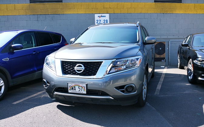 10%割引あり ハワイでポルシェやベンツなどの高級車をレンタカーしてひと味違う旅行をハワイ のタイムシェア物件を専門に売買している不動産会社「くじら俱楽部」