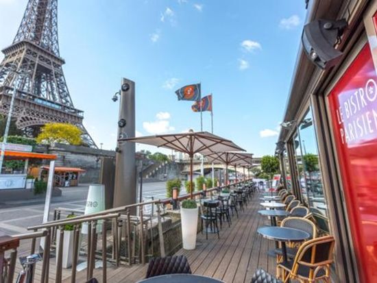 エッフェル塔マダムブラッスリーレストランでパリ一番早いランチ 2025