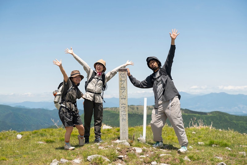 夏の登山は服装に注意！初心者は気をつけてください湯の山温泉 ホテル湯の本御在所岳の麓でくつろぐ温泉旅館