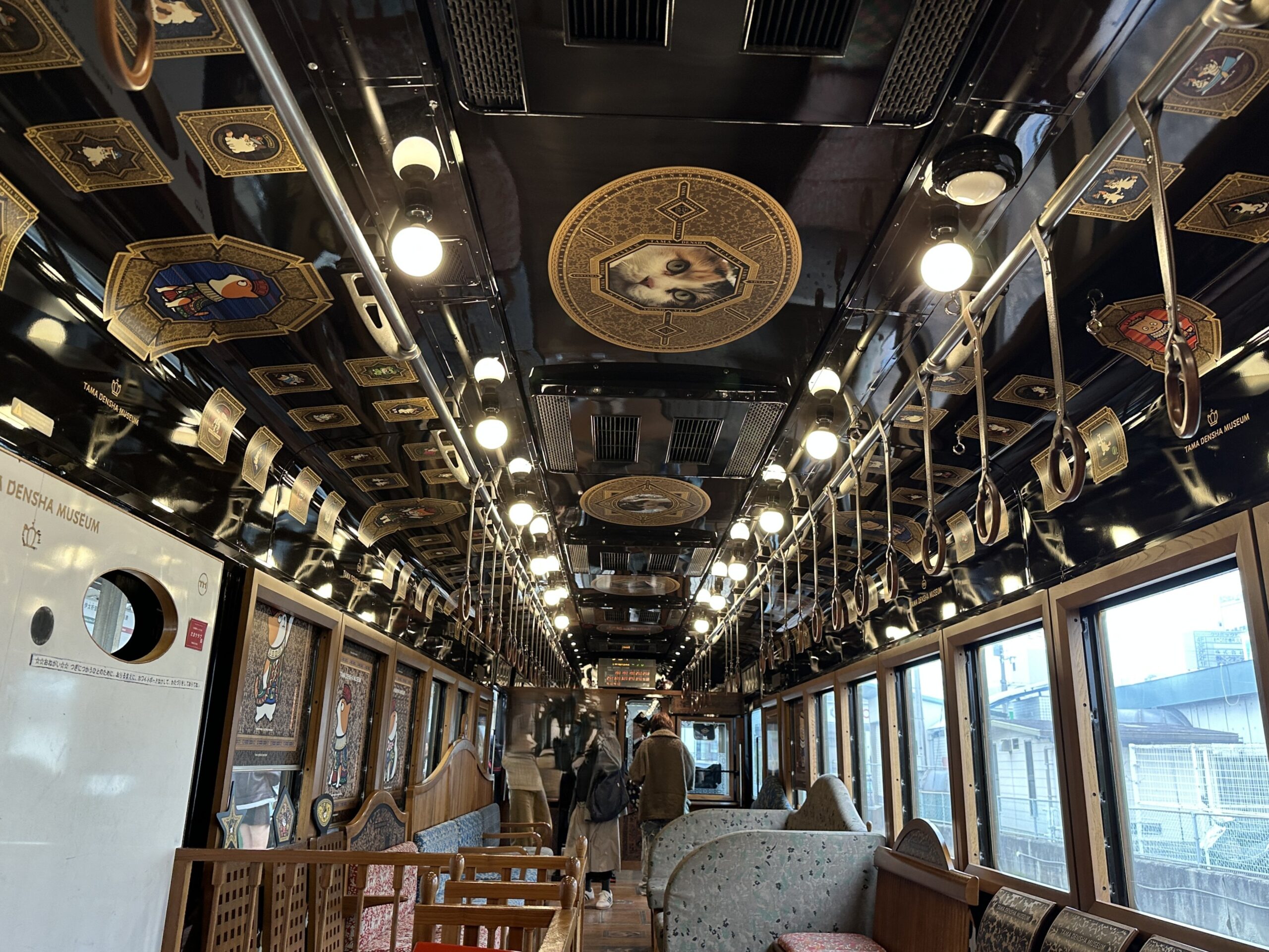 貴志川線新車両デビュー：「たま電車ミュージアム号」 和歌山電鉄貴志川線に新車両デビュー写真特集5 8毎日新聞