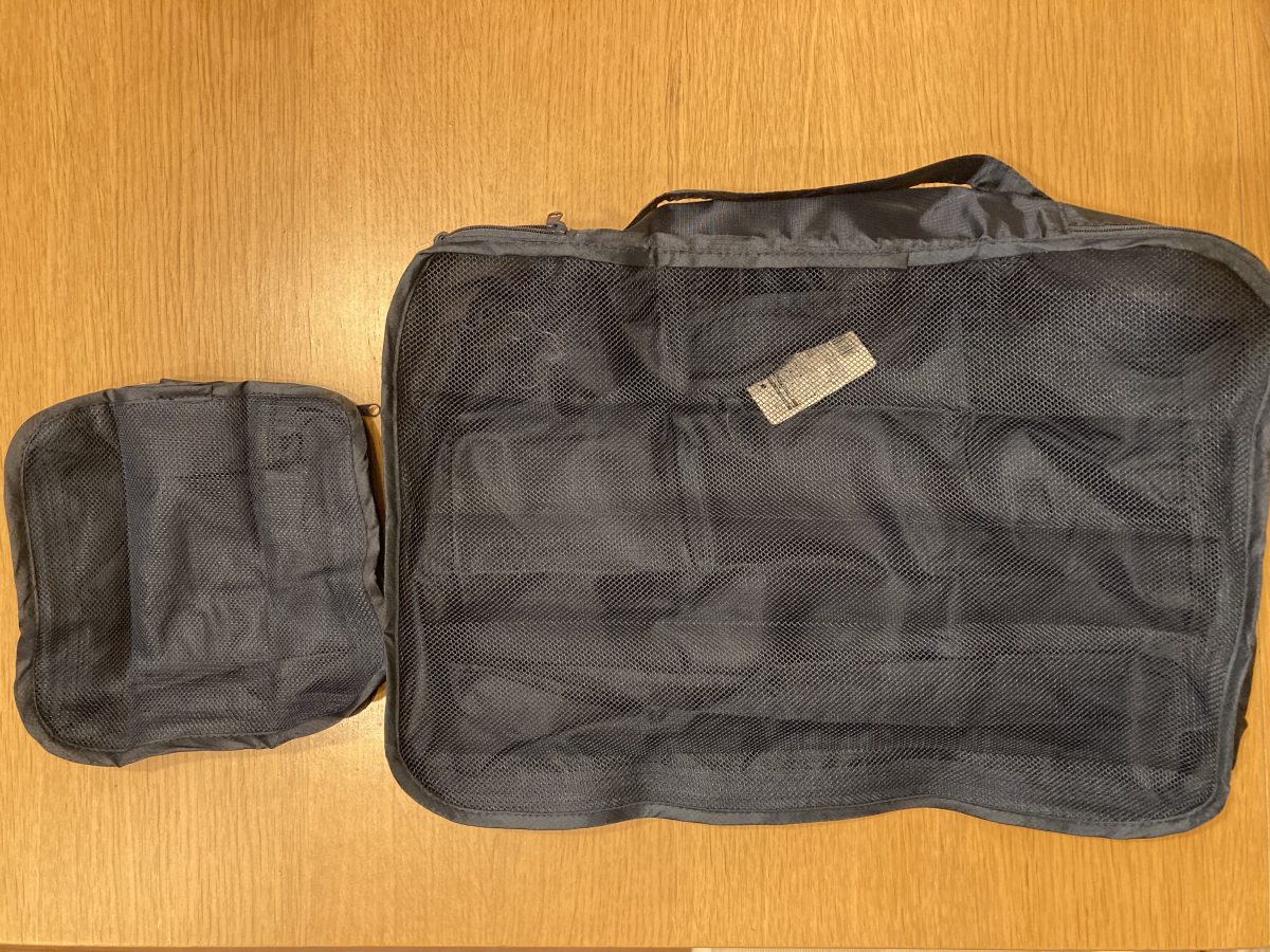 他のお店で買うんじゃなかった ダイソーなら200円って安すぎ♡トラベルポーチがめっちゃ便利michill byGMO ミチル