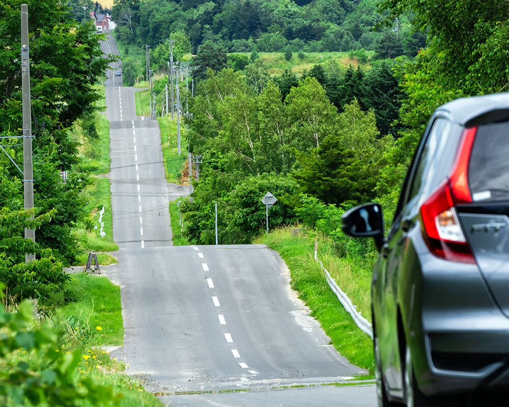 アクセス・撮影のコツ 北の大地の大迫力の絶景！天に昇る ジェットコースターの路