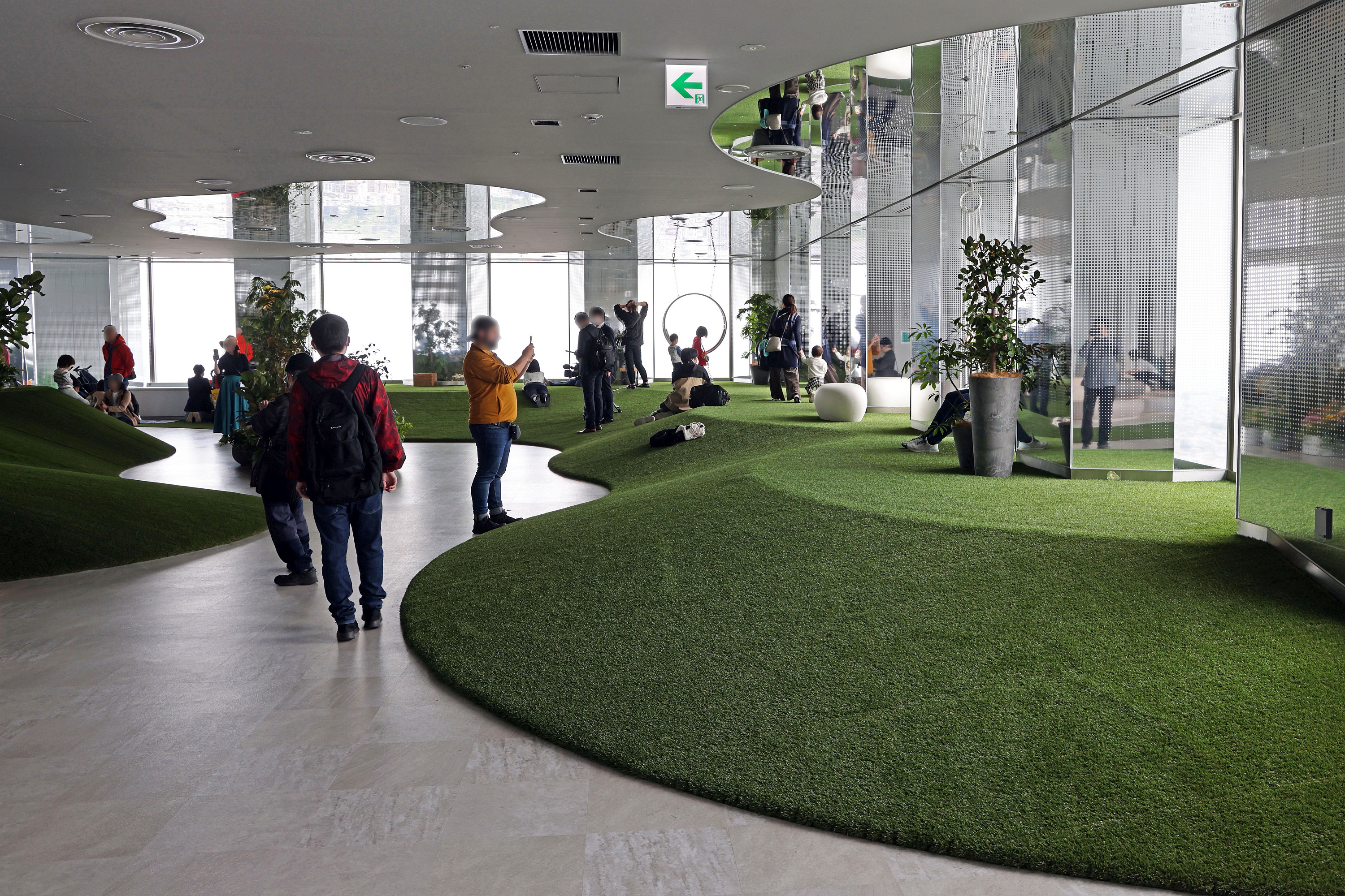 期間限定！ SKY CIRCUS サンシャイン60展望台がライトダウンでムード満点！「まっくらたいむ」夜景FANマガジン