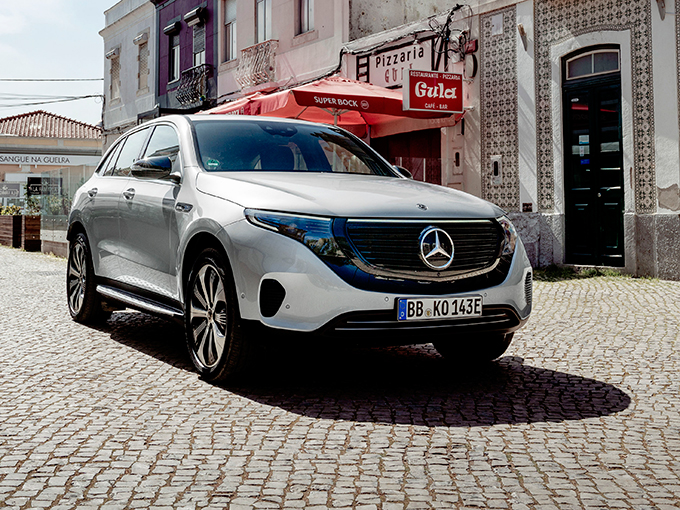 ドラマ『愛の不時着』で登場するあの車は何て車？登場するジャガー車種を全て解説！ - パンセラの足跡