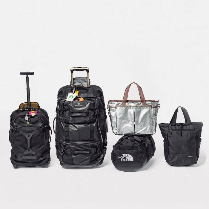 アンケートで判明！一人旅に「絶対」必要な荷物１０選：快適で気楽な旅を楽しむための必需品を紹介 旅行を楽にする便利グッズも！ひとりたびＮＡＶＩ