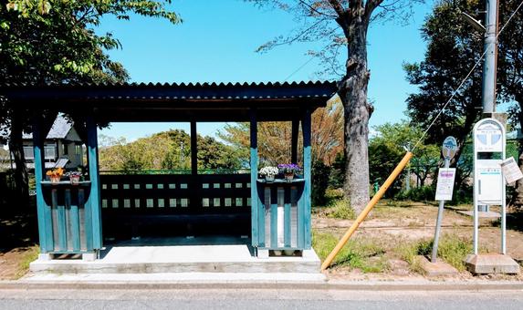 田舎のバス停イラスト - No: 195564無料イラスト・フリー素材なら「イラストAC」