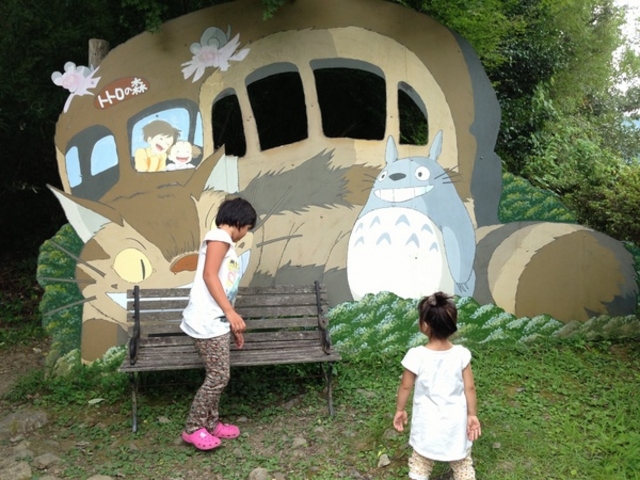 ジブリ作品『となりのトトロ』の世界観が楽しめるスポット5選
