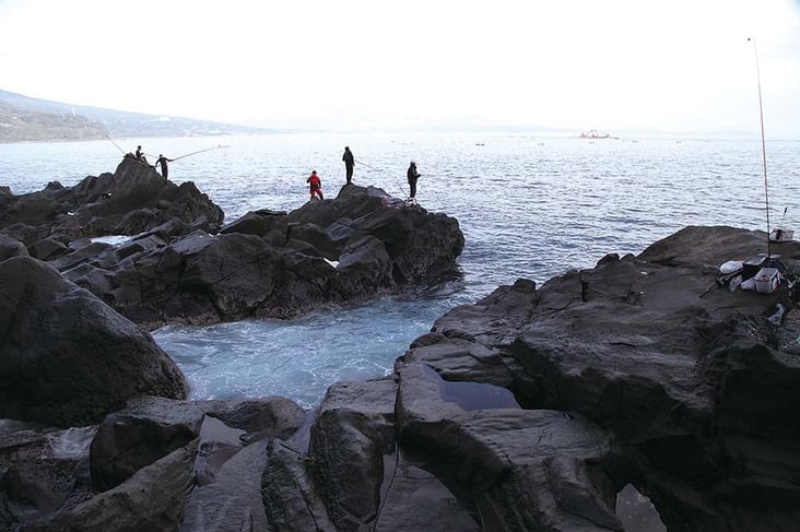 つり人社」編集長おすすめ！神奈川県 真鶴半島のメジナ釣りおすすめの釣り場Honda釣り倶楽部Honda公式サイト