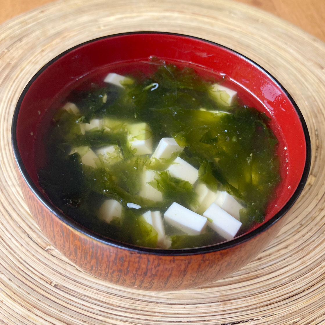 マブヤーおむすび ラフテー クーブイリチー入り沖縄ファミリーマート