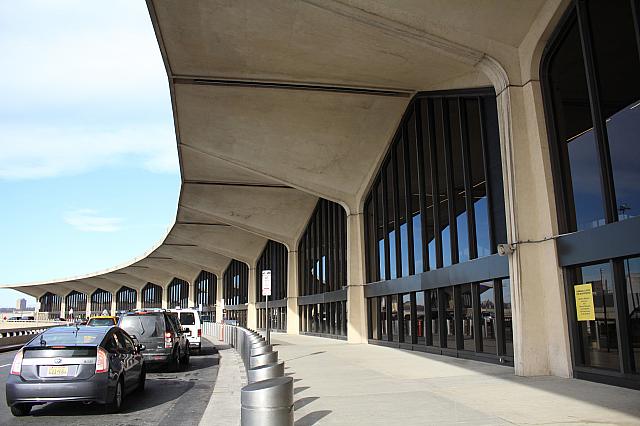 ニューヨーク旅行 ニューアーク・リバティ国際空港からニューヨークまでのアクセスけせらせら夫婦体験記