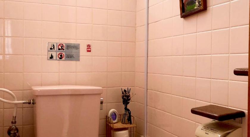 声はハスキーなルリカケスブログTonton Nobu - 京都市左京区のゲストハウス＆日本国内観光ツアーガイド