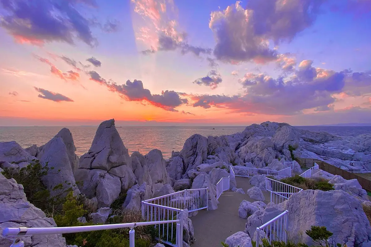 この恋に人生かけてるの！「横浜」の絶対に成功する告白スポット10選RETRIP リトリップ