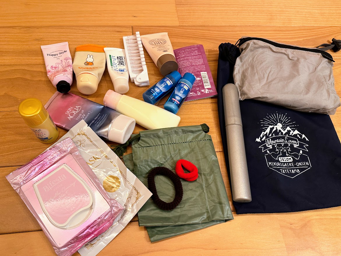 一人旅好き100人に聞く！旅行を楽しむ持ち物リスト - 一人旅特化メディア ソロトリマガジン