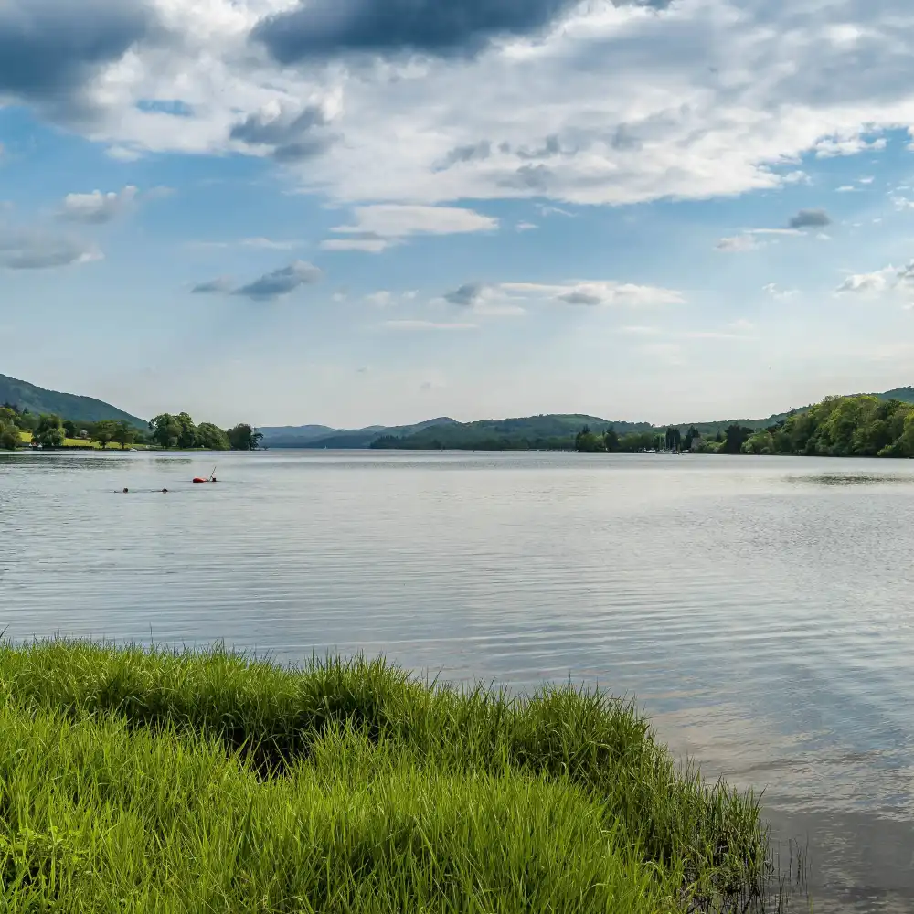 湖水地方日帰りツアークリームティー & ウィンダミア