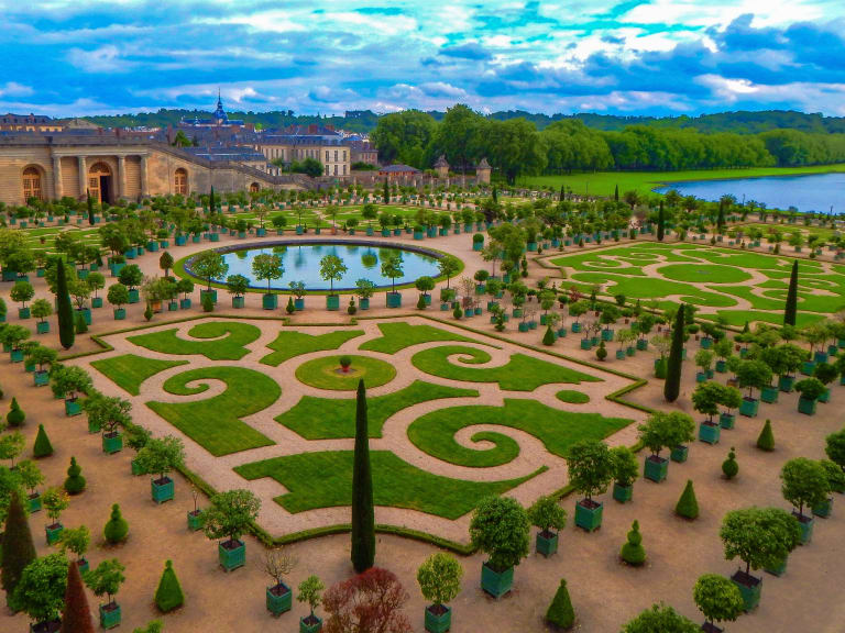 パリ発往復送迎付き ヴェルサイユ宮殿ガイド付きツアー ＜優先アクセス＞ 即日発券楽天トラベル 観光体験