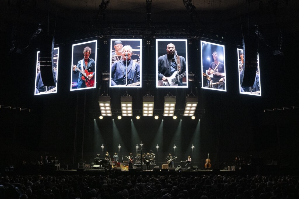 LIVE REPORT ブルースと共に バンドマンとして前進するエリック・クラプトン ～2025年来日公演