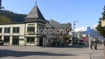 アンカレッジの夏の風景の街ツアー 2025