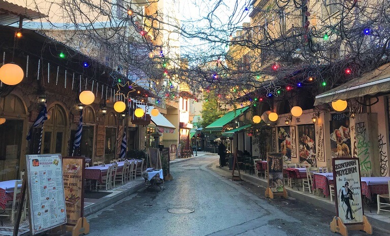 白い街並み ギリシャ サントリーニ島の観光徹底解説！行き方、見どころ、注意点まとめクルーズライフ