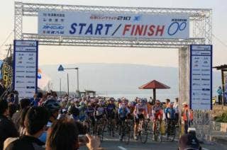 新潟〜富山〜福井8泊9日の女車1人旅 ⑤南佐渡ドライブ 海と山とおしゃれカフェの巻