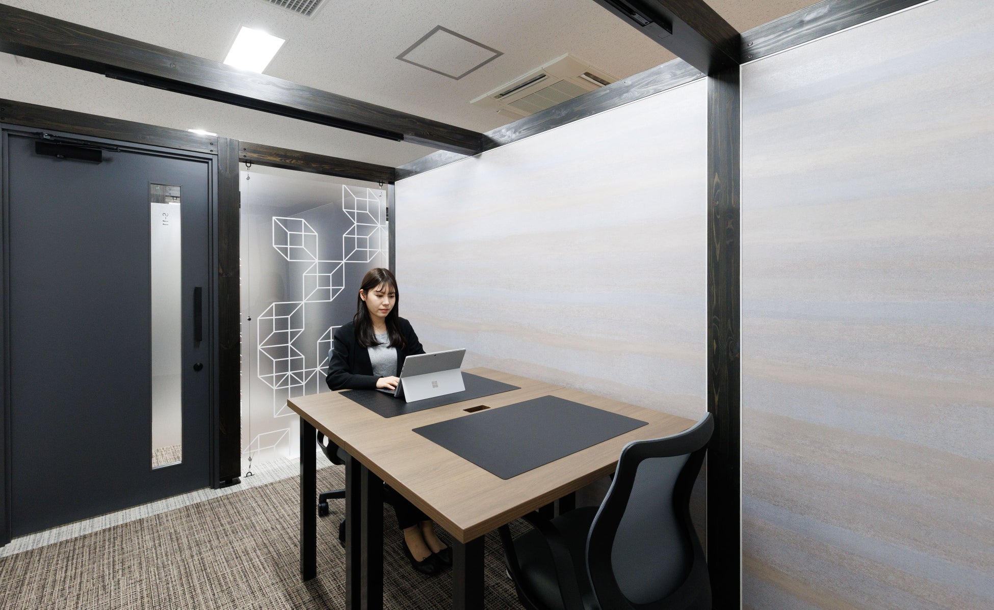 川西能勢口駅改札画像.net