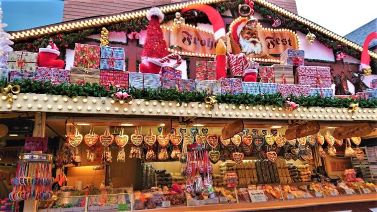 ドイツ旅行・クリスマスマーケットのグルメや売り物 ツアーも紹介