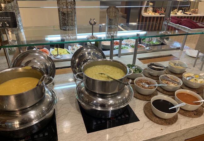 スカルノ・ハッタ空港ターミナル3のサファイアラウンジを利用しましたアジアトラベルノート