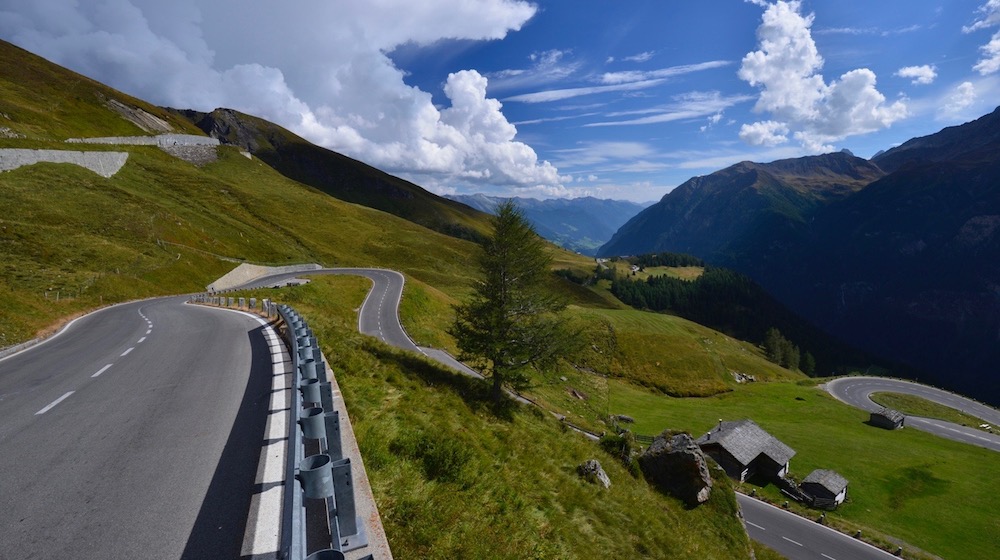 2,805,167 ヨーロッパ 道 Stock Photos,