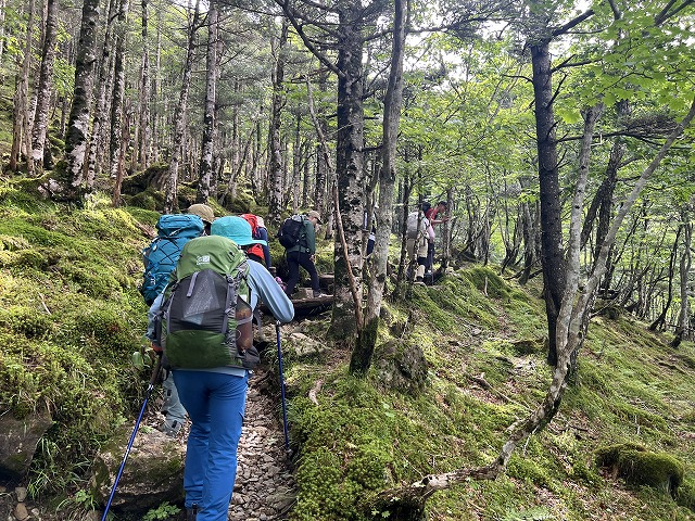 前泊付きプラン＞日本百名山 八経ヶ岳登山モンベル