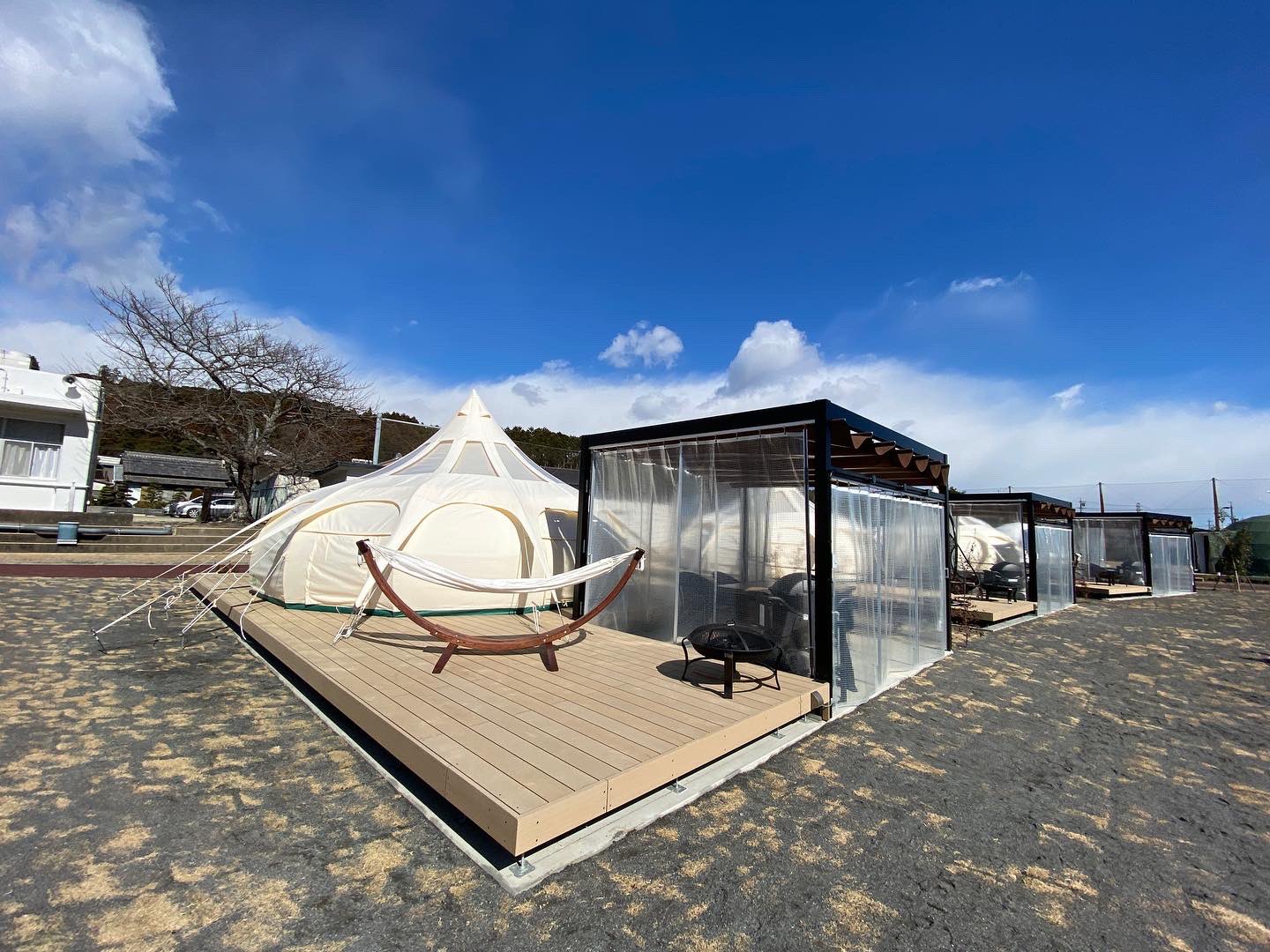 公式 Glamping&Port結静岡県島田市の旧小学校でグランピング