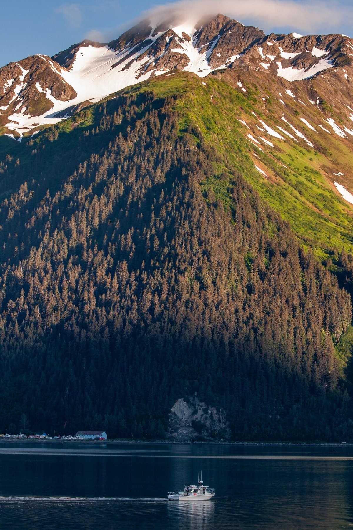 アラスカ、スワード発のクルーズノルウェージャンクルーズライン - NCL