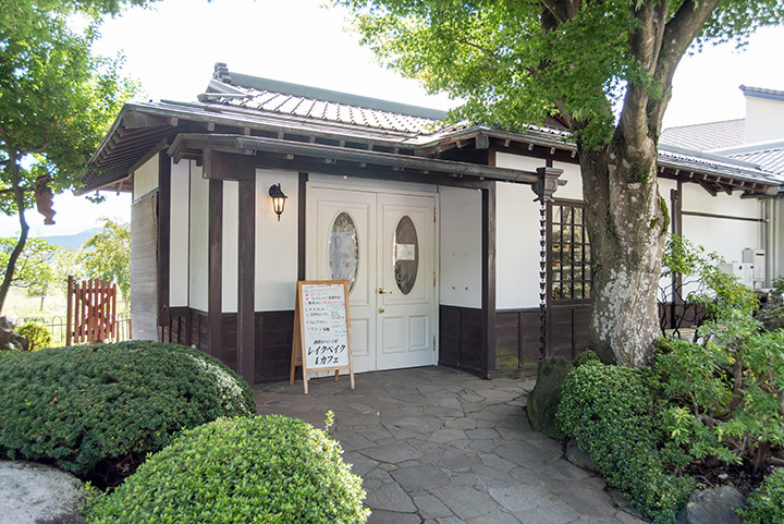 散策の途中に立ち寄りたい、河口湖周辺のおしゃれカフェ - みちくさガイド