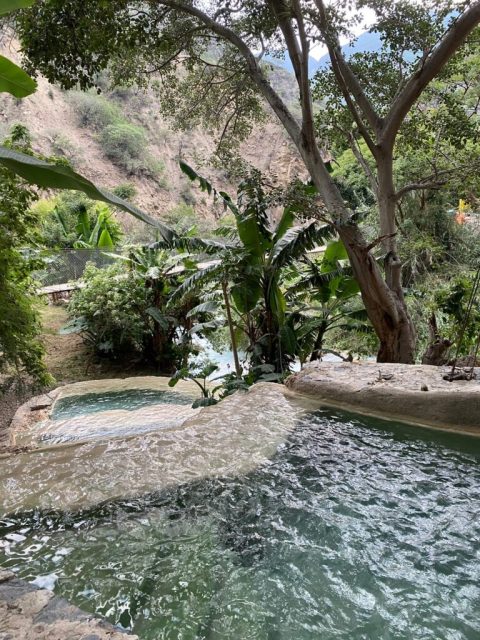 H.I.S.神秘の洞窟 秘境トラントンゴ温泉メキシコシティ メキシコのオプショナルツアー海外現地ツアー格安予約