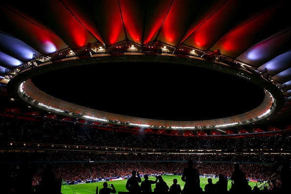 Estadio Metropolitano」の改修工事を手がけた太陽工業ヨーロッパ。国王が観戦するなか、約束の日にキックオフ。太陽工業株式会社