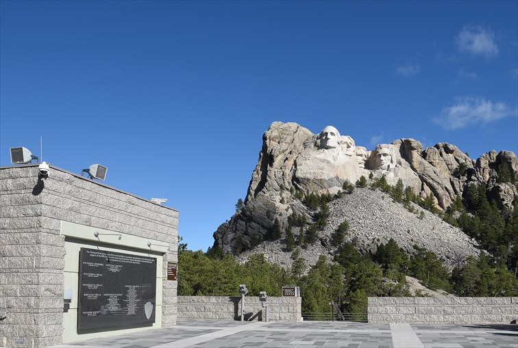 きっと一度は見たことはある「マウント・ラシュモア」 実はこんな場所だった！トラベルスタンダードジャパン