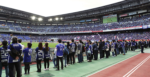 補足追記 日産スタジアム アリーナ速報〜 座席表ＵＰrisa-coの会議室～東方神起にうつつを抜かす日常
