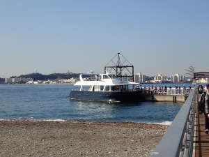 横須賀から船で10分！東京湾に浮かぶ唯一の無人島「猿島」横須賀 旅すっか